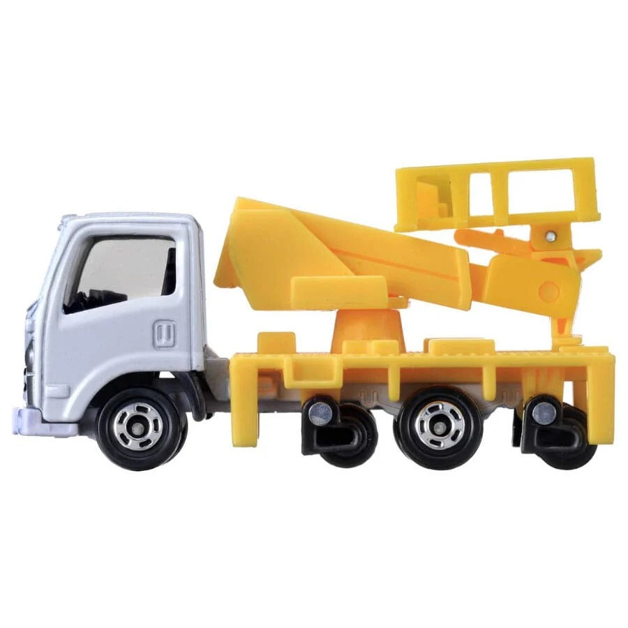 TAKARA TOMY - TOMICA No.17 Isuzu Elf Road-rail Vehicle