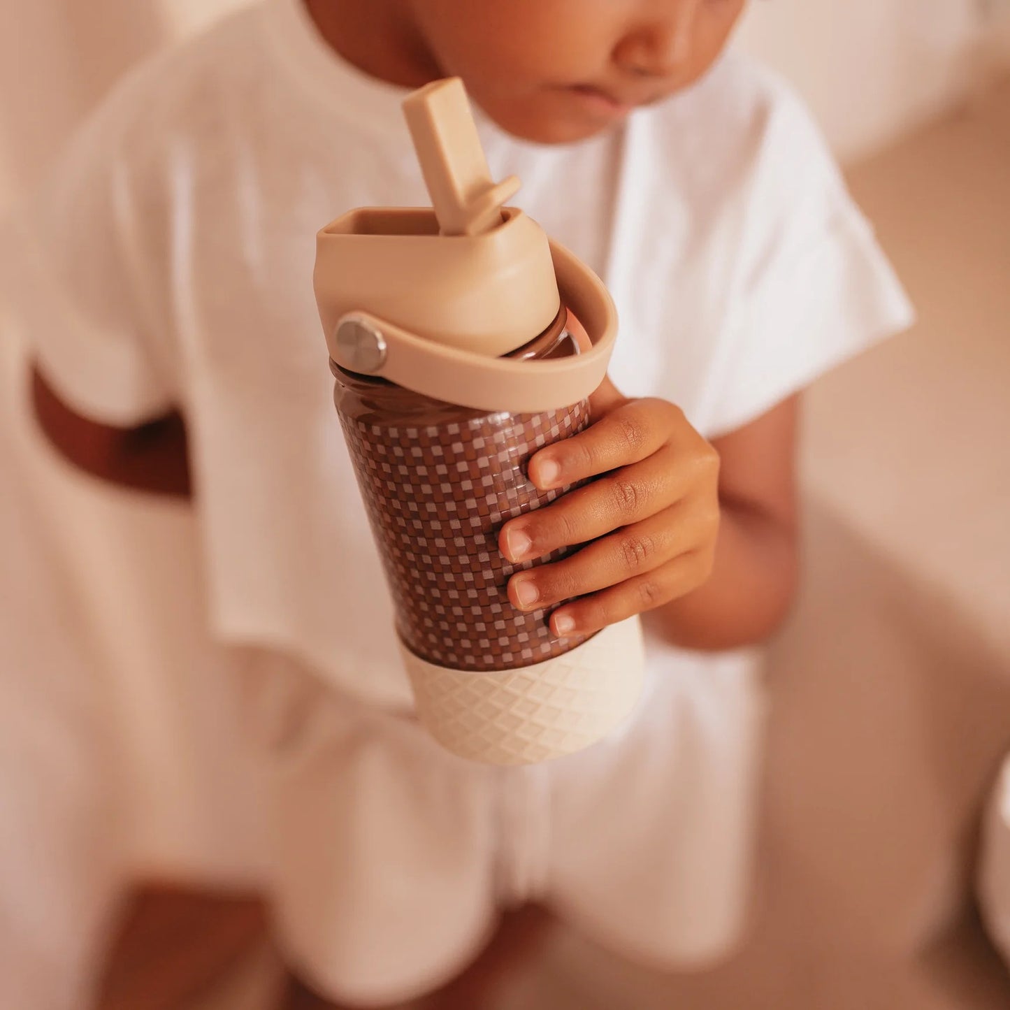 Mrs Ertha - Stainless Steel Water Bottle (Soft Squares)