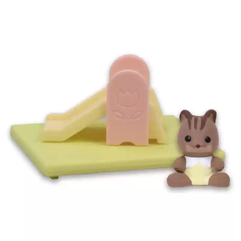 Sylvanian Families - Decorative Baby House and Garden Toy Capsule Blind Box