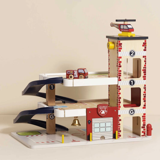 LE TOY VAN - Emergency Services Cars & Garage