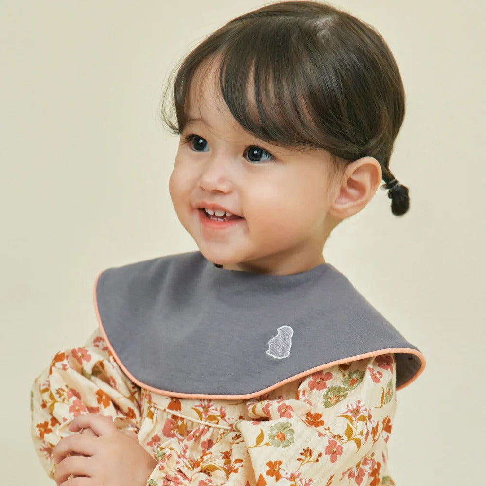 Konny - Bib Piped Edge (0-2Y)