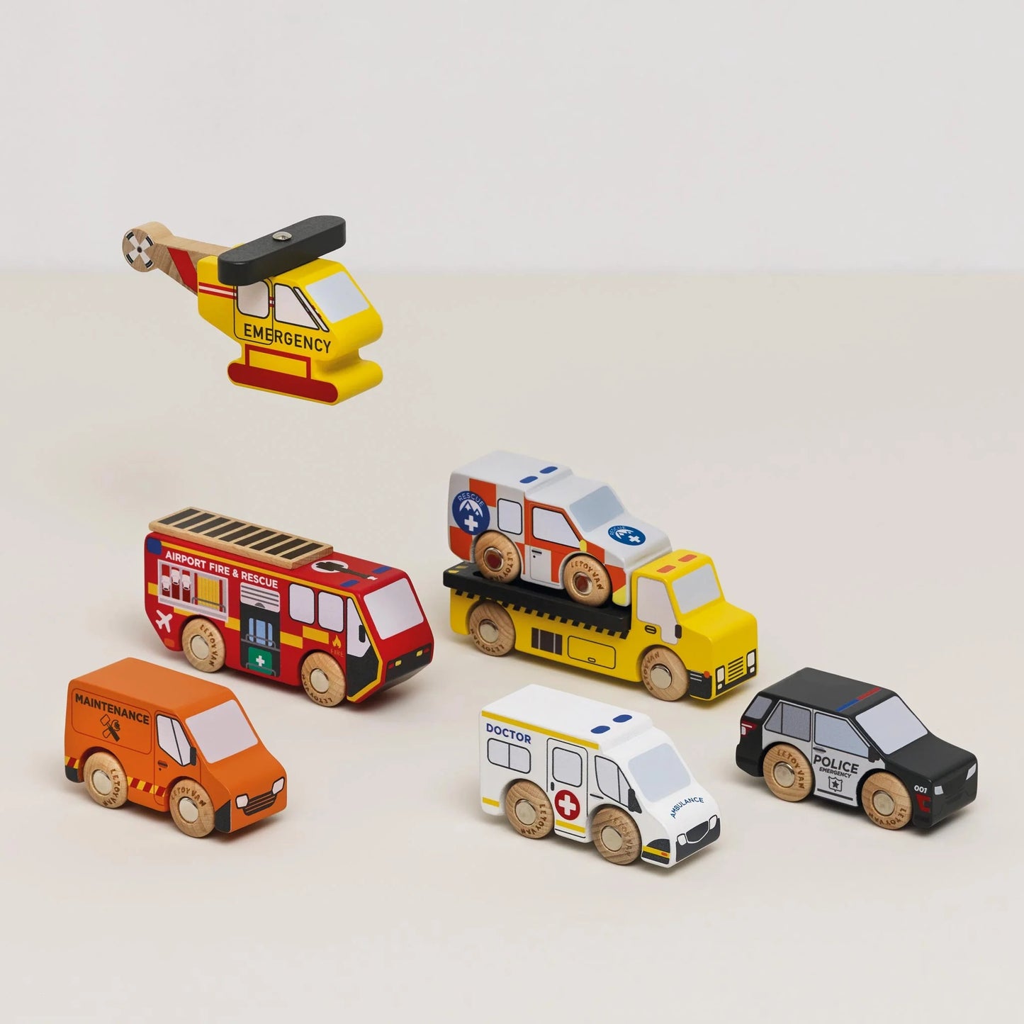 LE TOY VAN - Emergency Services Cars & Garage
