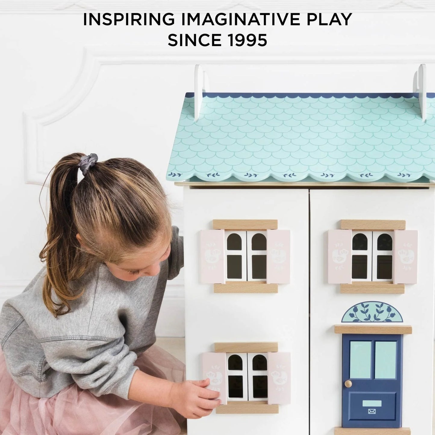LE TOY VAN - Bluebelle Wooden Dolls House